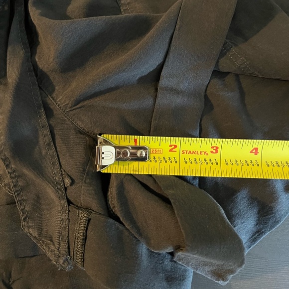 Aerie Paper Bag Cuffed Pull On Shorts - Picture 8 of 8